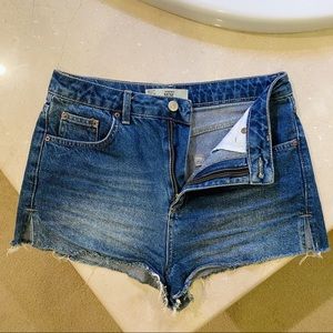 TOPSHOP Mom Shorts